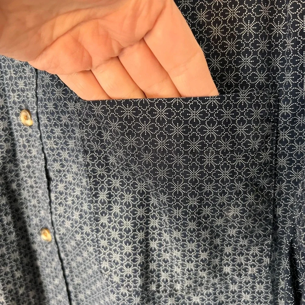 Banana Republic Untucked Fit Micro Geo Print Shirt Mens Cotton Button Down XL